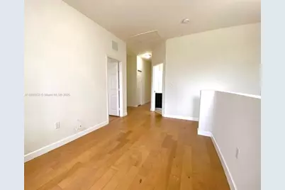 10306 NW 70th Ter, Doral, FL 33178 - Photo 19