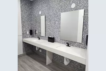 17021 N Bay Rd #405, Sunny Isles Beach, FL 33160 - Photo 13
