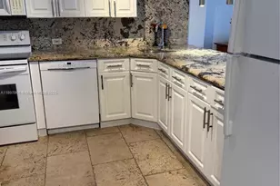 5701 Collins Ave, Miami Beach, FL 33140 - Photo 5