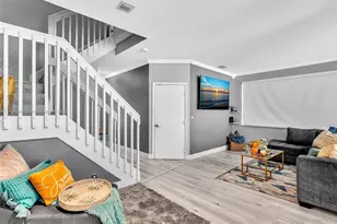 9125 NW 40th St, Sunrise, FL 33351 - Photo 13