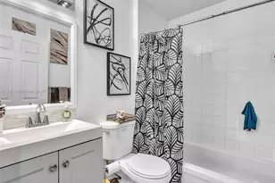 9125 NW 40th St, Sunrise, FL 33351 - Photo 33