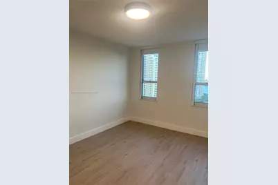 701 Brickell Key Blvd #2010, Miami, FL 33131 - Photo 25