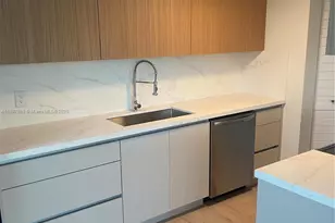 701 Brickell Key Blvd, Miami, FL 33131 - Photo 7