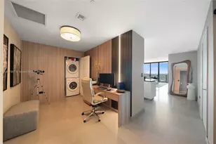 88 SW 7th St, Miami, FL 33130 - Photo 5