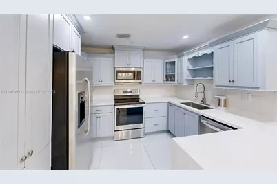 14760 Lincoln Dr, Homestead, FL 33033 - Photo 15