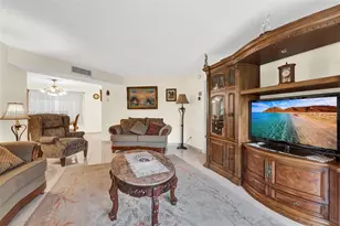 4270 NW 40th St, Lauderdale Lakes, FL 33319 - Photo 7