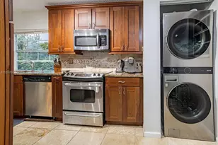 6500 Via Regina, Boca Raton, FL 33433 - Photo 7