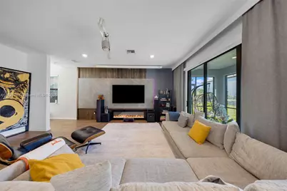 2454 Primrose Pl, Oakland Park, FL 33309 - Photo 5