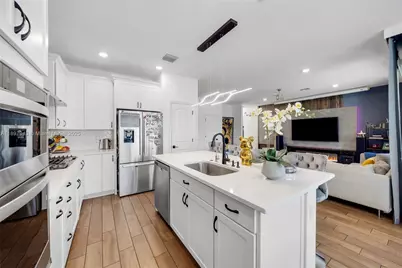 2454 Primrose Pl, Oakland Park, FL 33309 - Photo 13