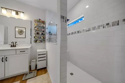 2454 Primrose Pl, Oakland Park, FL 33309 - Photo 27