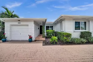 8851 Byron Ave, Surfside, FL 33154 - Photo 51