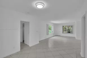 8851 Byron Ave, Surfside, FL 33154 - Photo 19