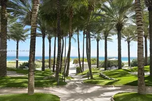 8851 Byron Ave, Surfside, FL 33154 - Photo 43