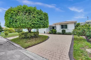 8851 Byron Ave, Surfside, FL 33154 - Photo 5