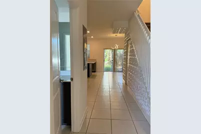 2739 SE 17th St, Homestead, FL 33035 - Photo 15