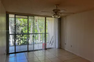 10855 SW 112th Ave, Miami, FL 33176 - Photo 9