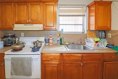 333 SW 30th Ave, Miami, FL 33135 - Photo 15