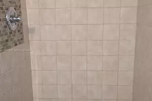 5249 NW 7th St, Miami, FL 33126 - Photo 19