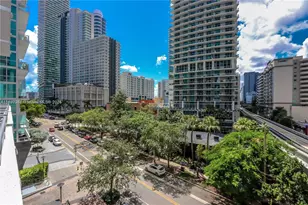 1050 Brickell Ave, Miami, FL 33131 - Photo 33