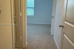 390 NE 12th St, Florida City, FL 33034 - Photo 9