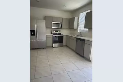 390 NE 12th St #0, Florida City, FL 33034 - Photo 7