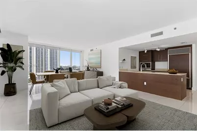 465 Brickell Ave #1602, Miami, FL 33131 - Photo 3