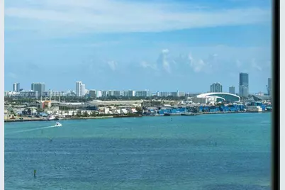 465 Brickell Ave #1602, Miami, FL 33131 - Photo 3
