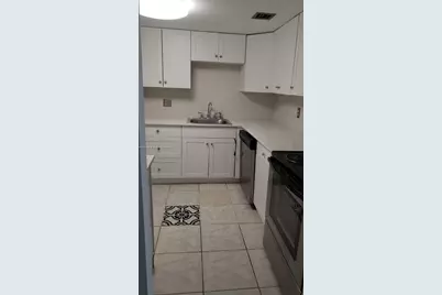 500 Executive Center Dr #4E, West Palm Beach, FL 33401 - Photo 7