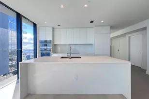 700 NE 24th St, Miami, FL 33137 - Photo 9