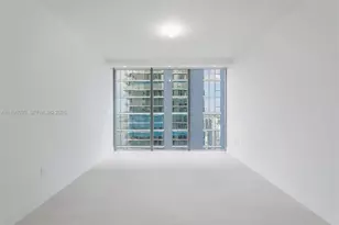 700 NE 24th St, Miami, FL 33137 - Photo 17