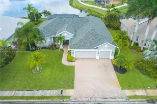 4670 SW Stephanie Ln SW, Vero Beach, FL 32968 - Photo 7