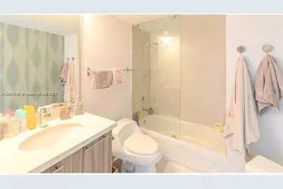 6700 Indian Creek Dr #908, Miami Beach, FL 33141 - Photo 21