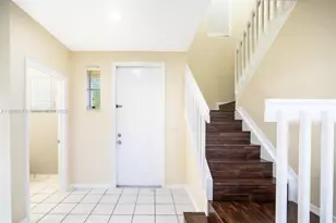 6051 SW 19th Pl, North Lauderdale, FL 33068 - Photo 11