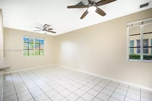 6051 SW 19th Pl, North Lauderdale, FL 33068 - Photo 21