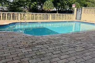 4275 NW S Tamiami Canal Dr, Miami, FL 33126 - Photo 17