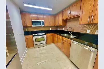 8390 SW 72nd Ave #421, Miami, FL 33143 - Photo 13