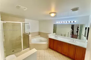 8390 SW 72nd Ave, Miami, FL 33143 - Photo 21