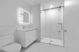 700 NE 24th St, Miami, FL 33137 - Photo 25