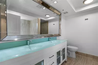 1800 Sunset Harbour Dr #1201, Miami Beach, FL 33139 - Photo 13