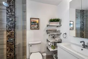 7904 West Dr, North Bay Village, FL 33141 - Photo 15