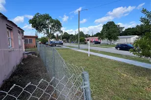 2122 Dewey St, Hollywood, FL 33020 - Photo 5