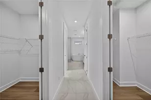 2722 NW 87th Ter, Cooper City, FL 33024 - Photo 17