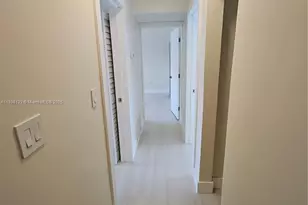 834 Raymond St, Miami Beach, FL 33141 - Photo 5