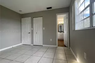 5150 Lake Loop Rd, Cooper City, FL 33330 - Photo 15