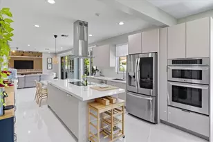 347 Fairmont Rd, Weston, FL 33326 - Photo 5