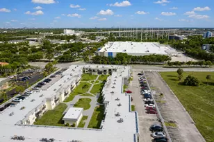 301 NW 177th St, Miami Gardens, FL 33169 - Photo 19