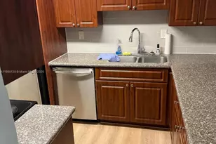 6831 SW 147th Ave, Miami, FL 33193 - Photo 5