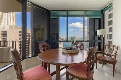520 Brickell Key Dr #A1616, Miami, FL 33131 - Photo 5