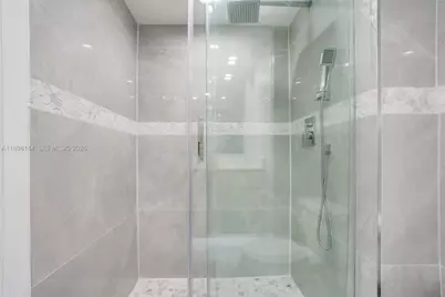 18071 Biscayne Blvd #1204, Aventura, FL 33160 - Photo 17