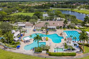 800 Lavender Cir, Weston, FL 33327 - Photo 7